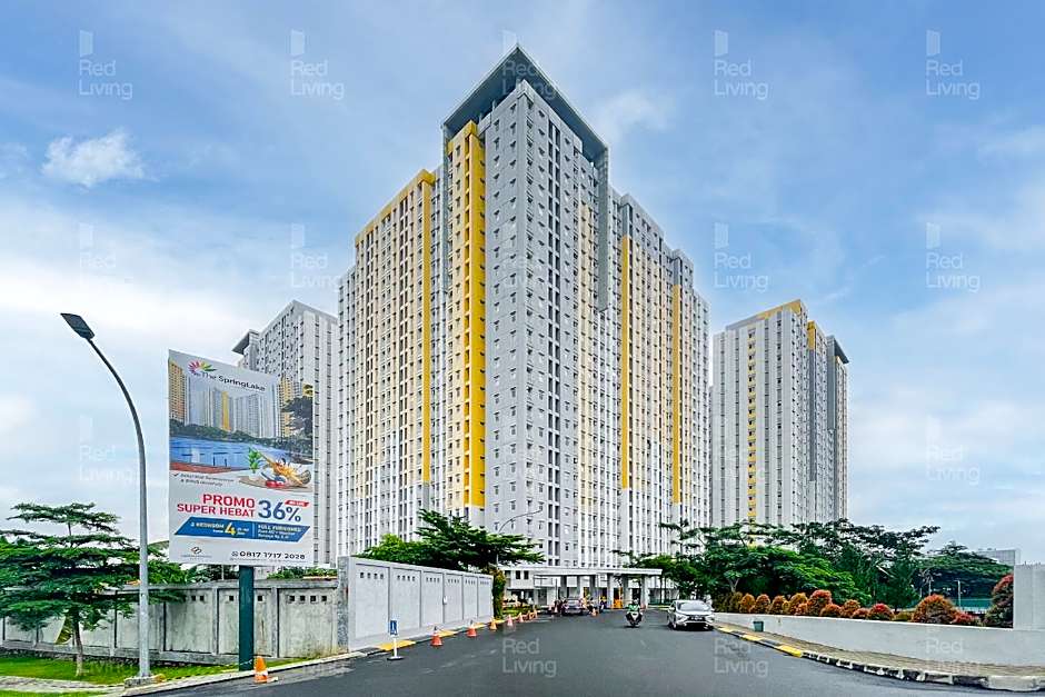 RedLiving Apartemen Springlake Summarecon - Kamarku Tower Azolla