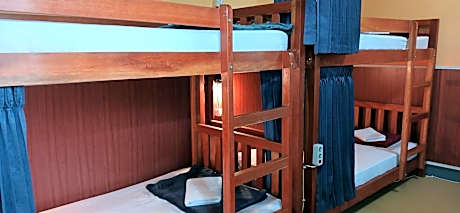 Bed in 4-Bed Mixed Dormitory Room