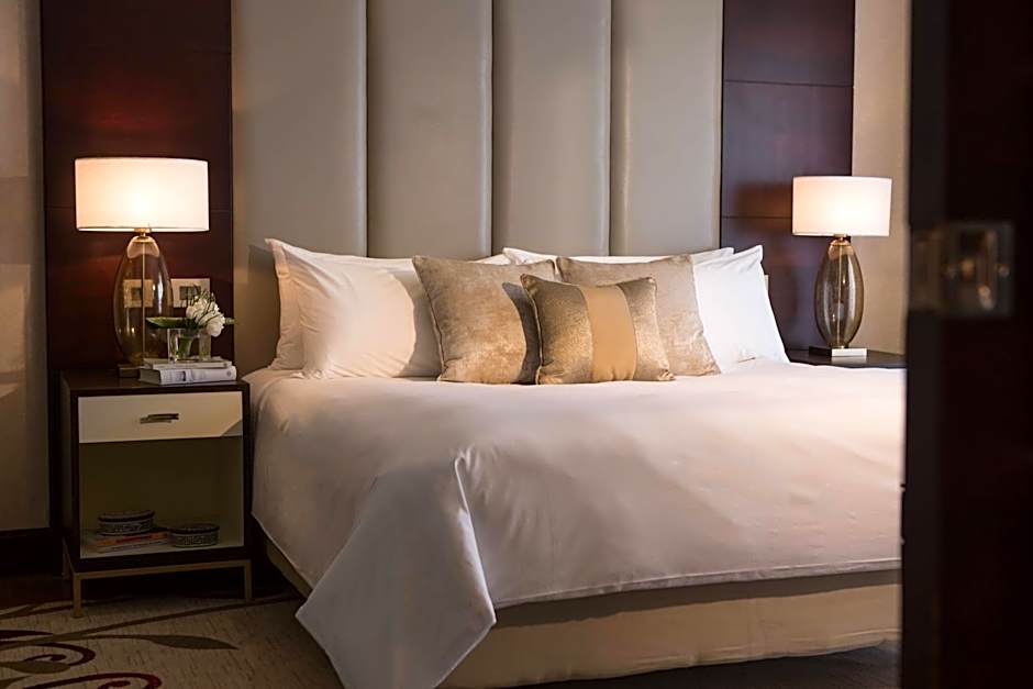 Renaissance by Marriott Cairo Mirage City Hotel