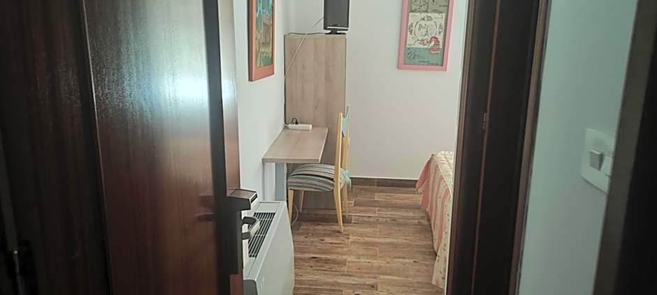 HOSTAL RESTAURANTE MILAN II
