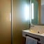 B&B HOTEL Niort Marais Poitevin