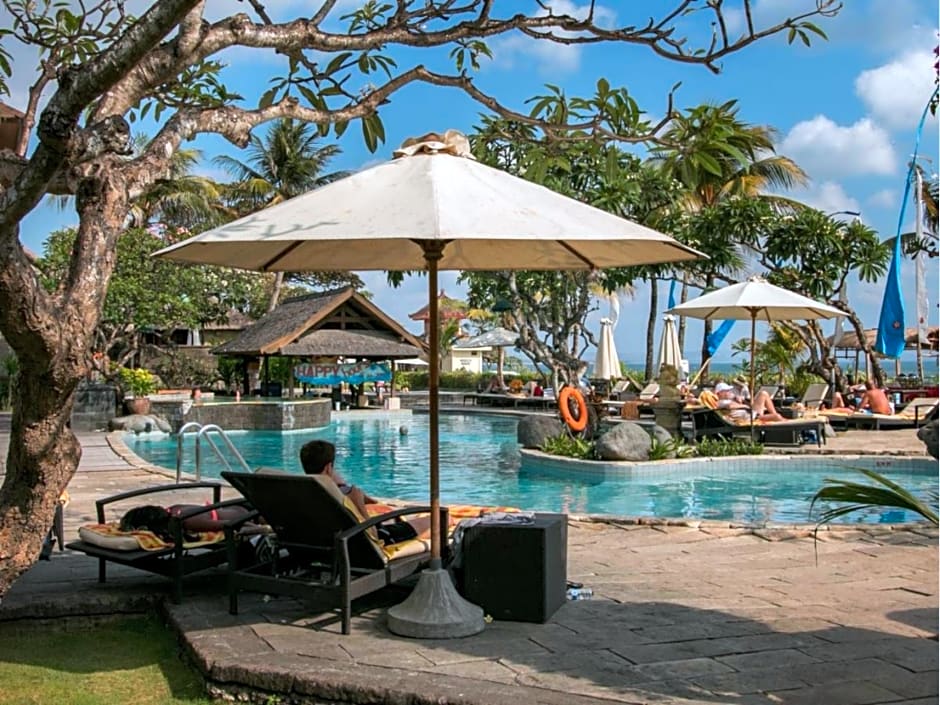 Grand Balisani Suites Hotel