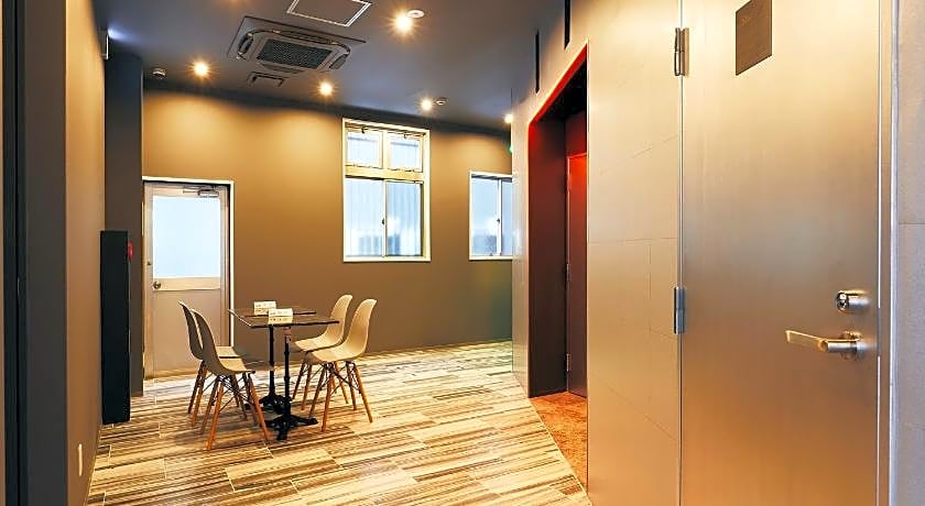 Hotel Pivot ShinImamiya Ekimae
