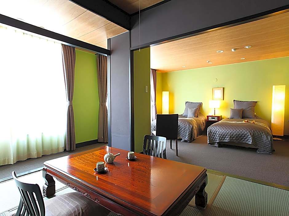 Photo 1 of 7 of Room with Tatami Area