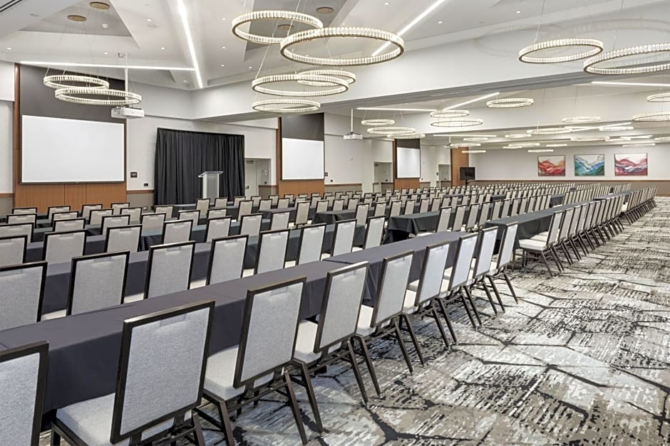 Crowne Plaza Lansing by IHG