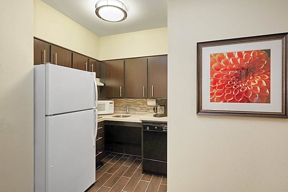 Staybridge Suites Glenview By IHG