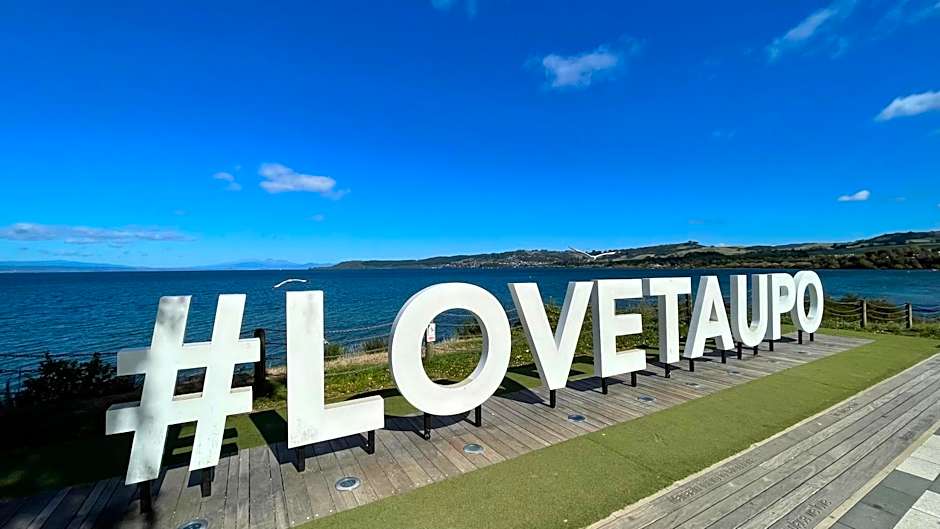 Chantillys Motor Lodge