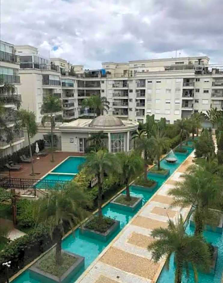 Excelente Apto ao Lado do Hospital Albert Einstein Faculdade de Medicina Einstein e Estádio Morumbi com Garagem