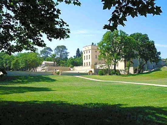 Chateau de Pondres