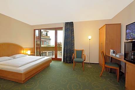 Deluxe Double Room with Balcony