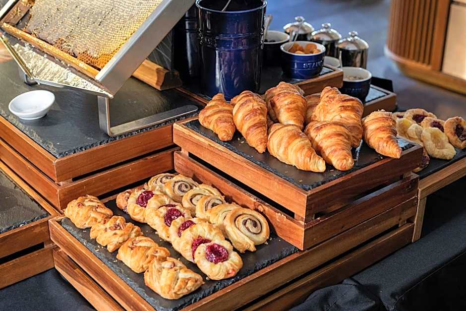 LUME Boutique Hotel, Autograph Collection