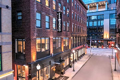 Hotel Indigo Boston Garden By IHG