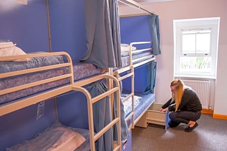 Bed in 6-Bed Mixed Dormitory Room with Private Bathroom