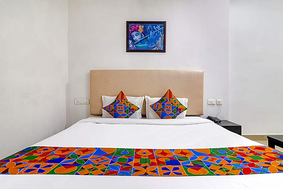 Elegant Rooms by Fabhotels – Hyderabad, 