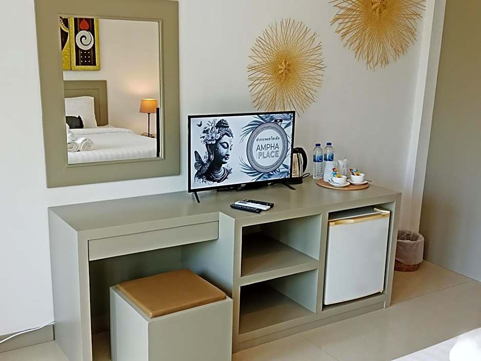Photo 1 of 9 of Standard Twin Room