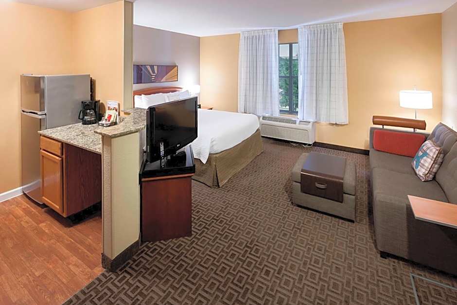 TownePlace Suites by Marriott Dallas Las Colinas