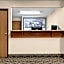 Super 8 by Wyndham Alexandria MN