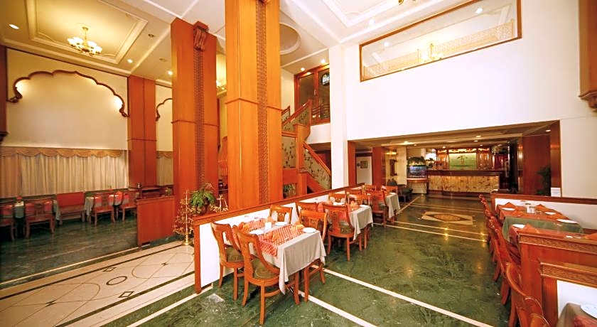 Hotel Shree Panchratna Pune