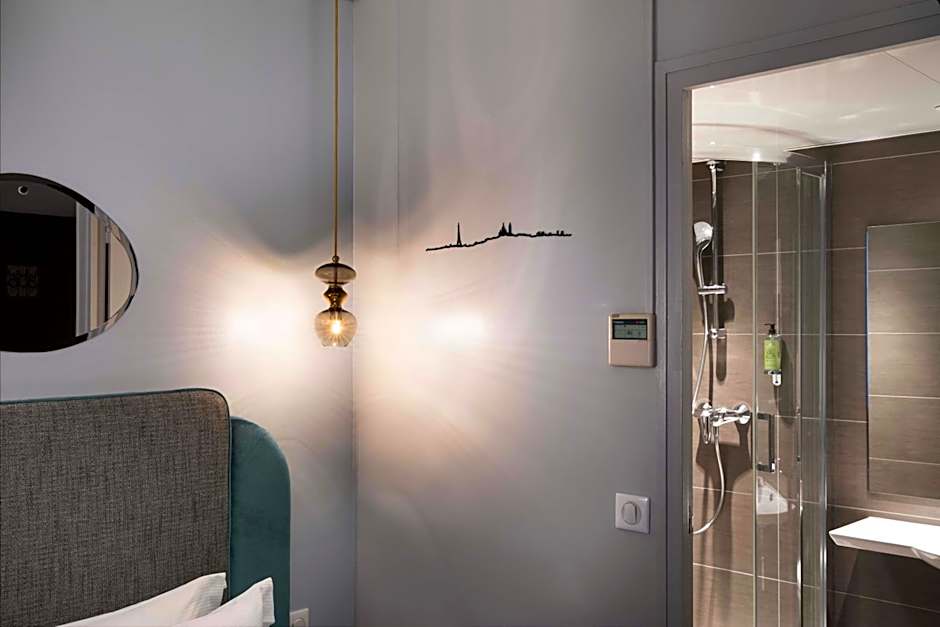 Eiffel Saint Charles