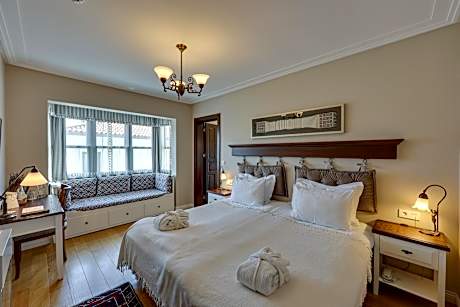 Superior Deluxe Double Room with Balcony