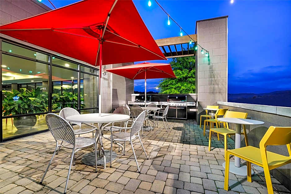 Home2 Suites By Hilton Pigeon Forge