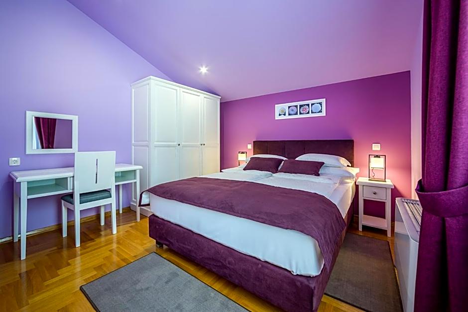 Hotel Domino