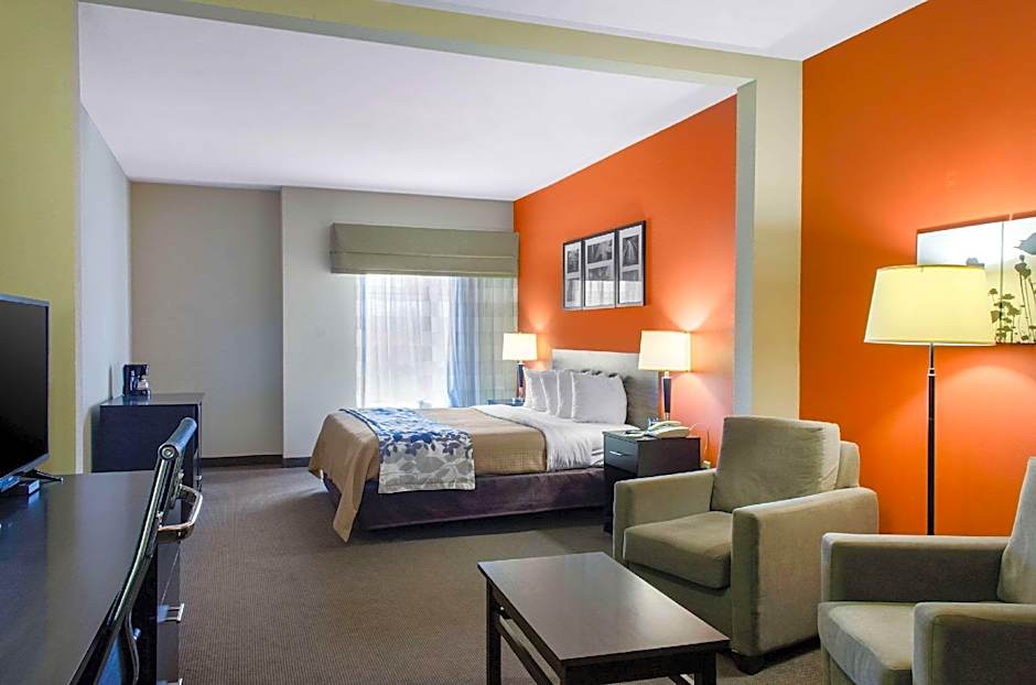 Sleep Inn & Suites East Chase