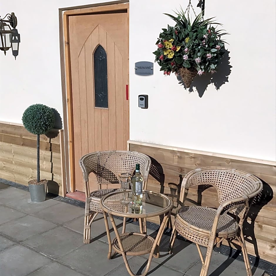 Old Thatch Bambers Green