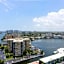 Spectacular View wBalcony Pool