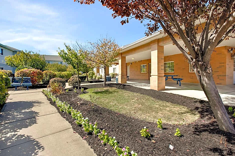 Studio 6-East Brunswick, NJ - NYC Area