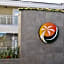 California Comfort & Suites