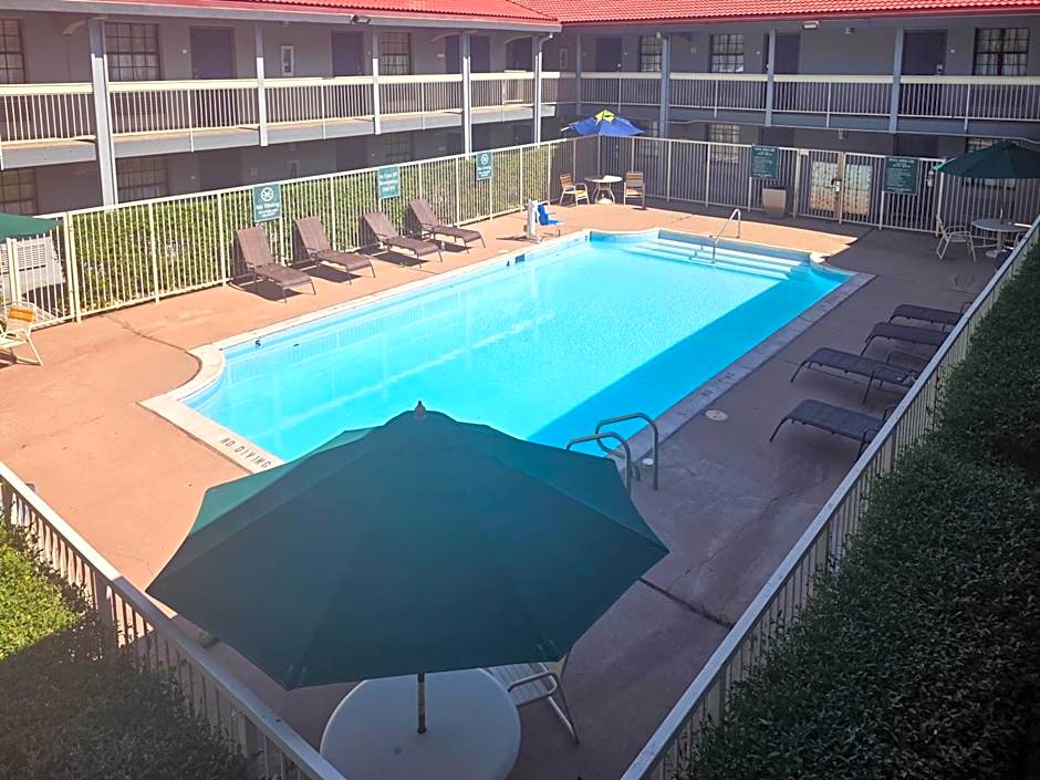 Motel 6 Aurora, CO - Medical Center
