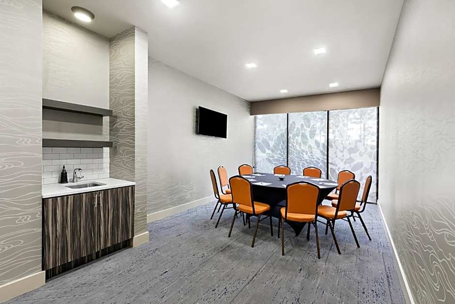 Holiday Inn Express Atlanta NW - Galleria Area By IHG