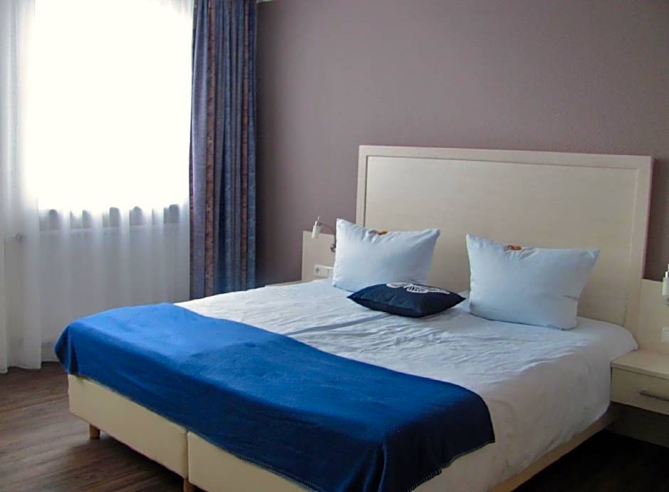 Landhotel Alte Schule - Hotel Garni