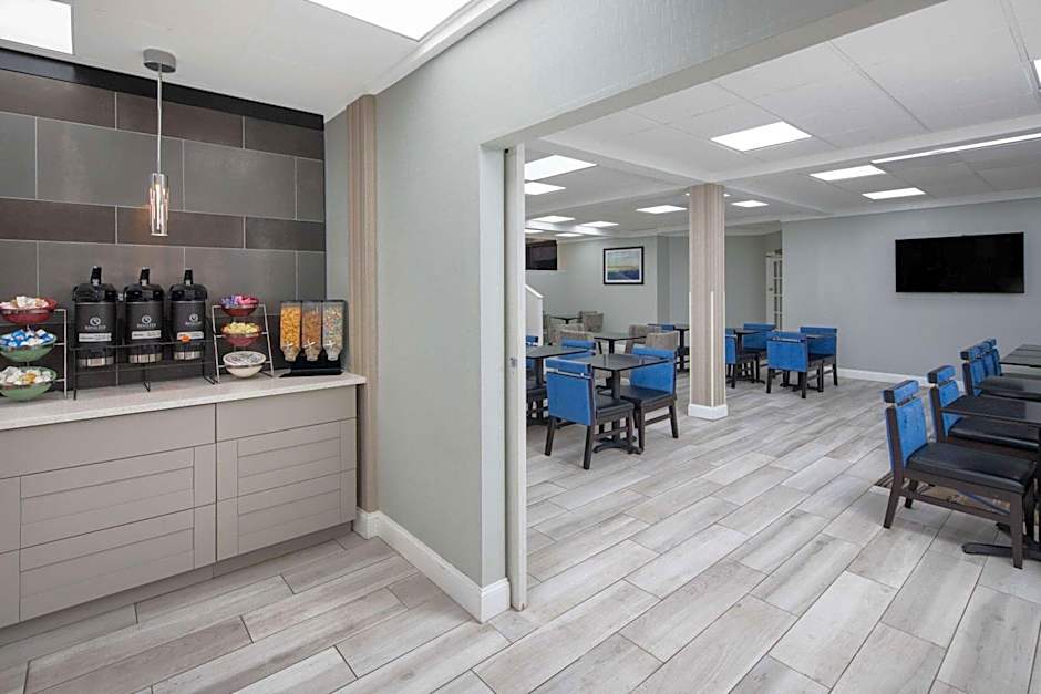 La Quinta Inn & Suites by Wyndham Atlanta Airport