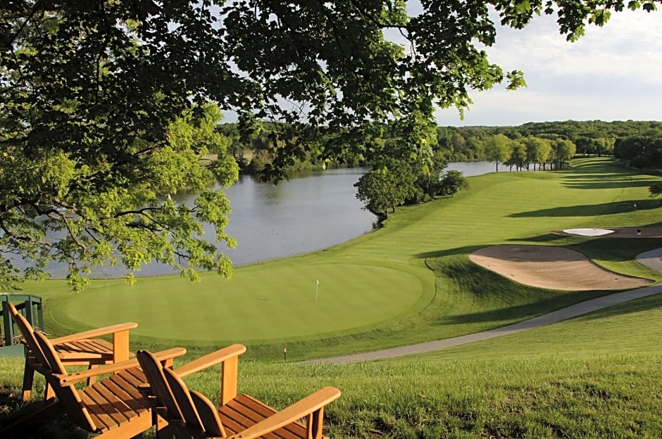 Grand Geneva Resort & Spa