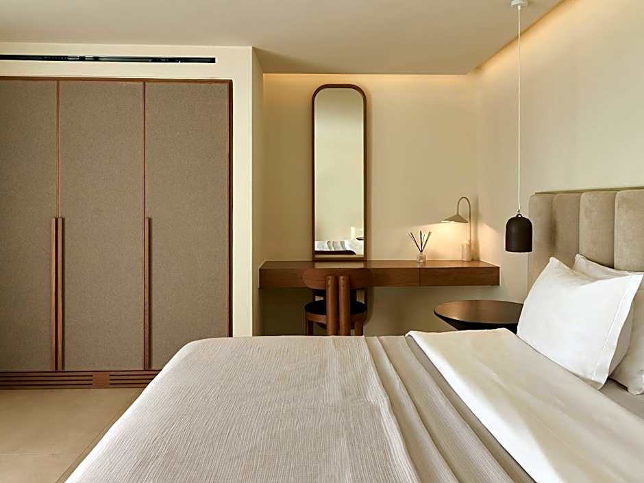 Mykonos Rocks Villas & Suites