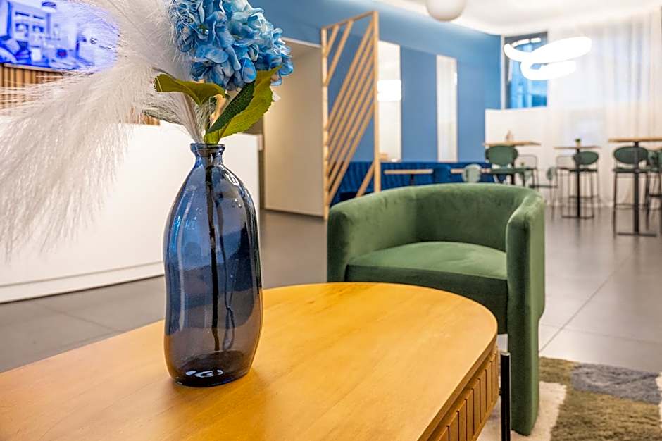 Nemea Appart Hotel Elypseo Strasbourg Port