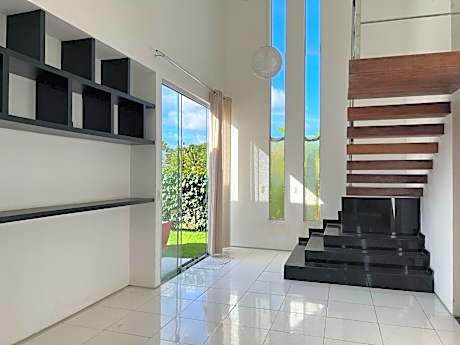 casa de praia com piscina para famílias