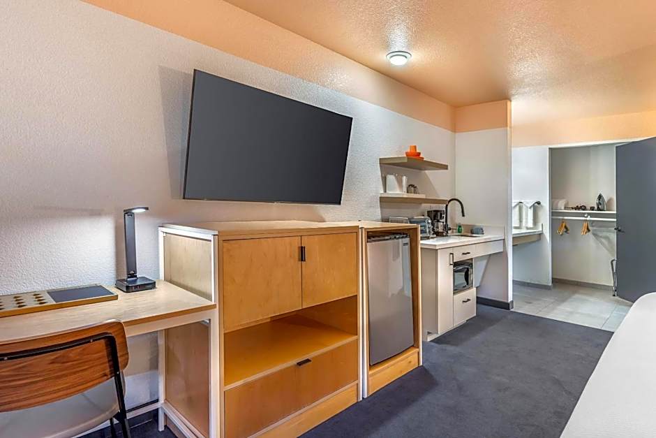 The Sandman Santa Rosa Sonoma, an Ascend Collection Hotel