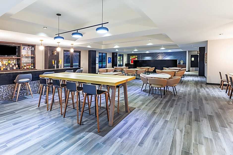 Holiday Inn & Suites Stillwater-University West By IHG