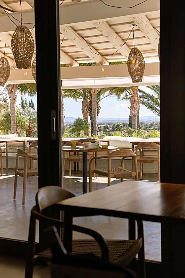 Hotel Restaurant Mas Lazuli by Fimedhotels