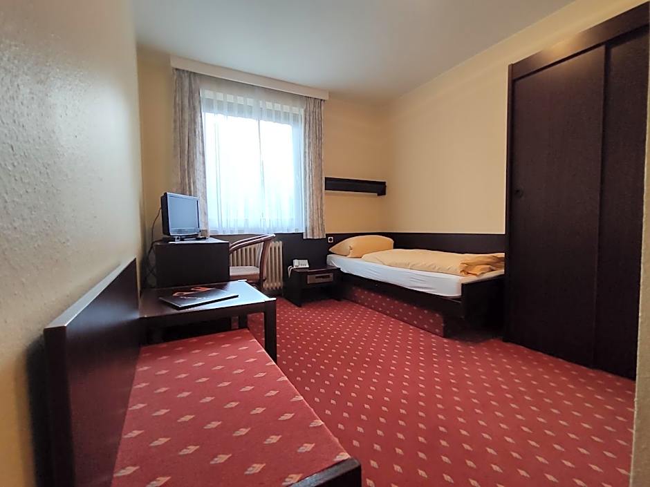Condi Hotel