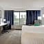 Hilton Garden Inn Detroit Metro Airport