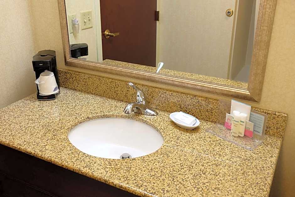 Hampton Inn By Hilton Lima