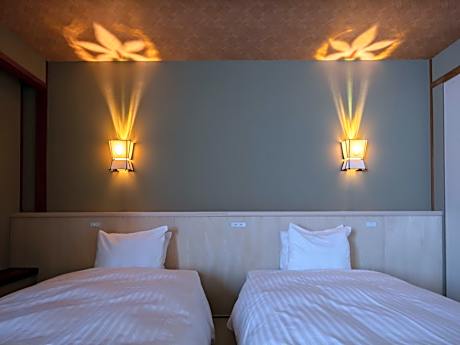 Twin Room with Tatami Floor