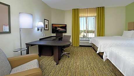Queen Studio Suite with Two Queen Beds - Mobility Access Tub/Non-Smoking