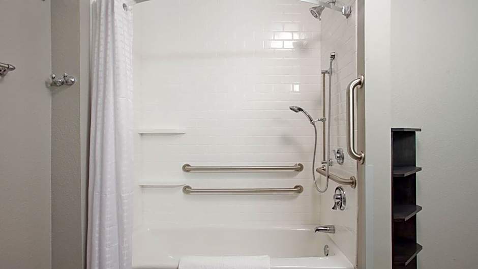 Candlewood Suites Grand Island By IHG