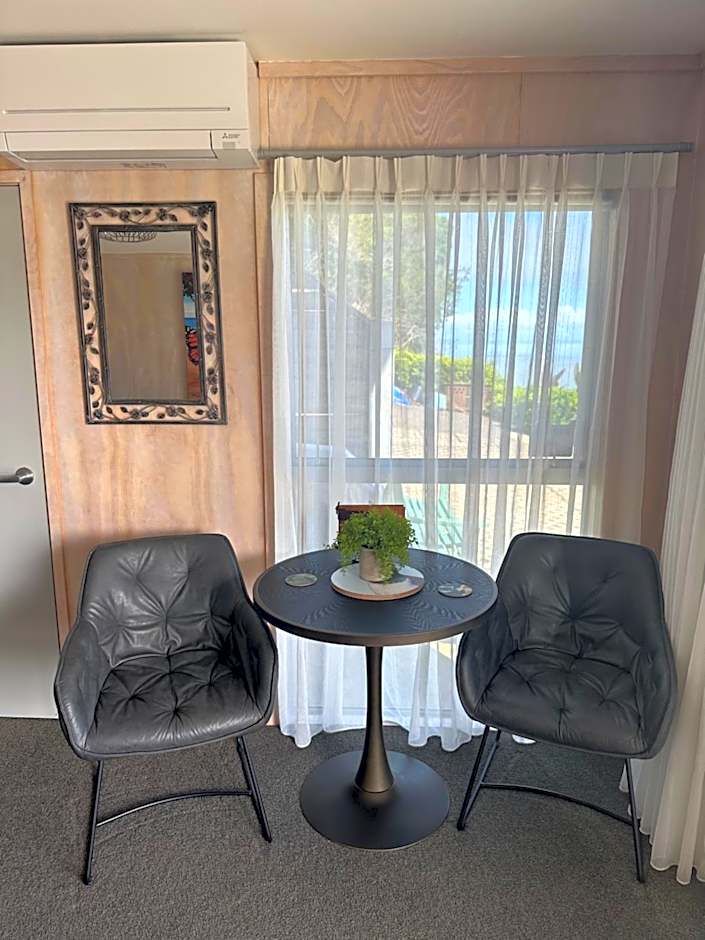 Te Mata Bay Seaviews
