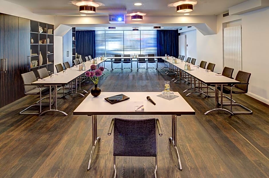 Hotel Dusseldorf Mitte